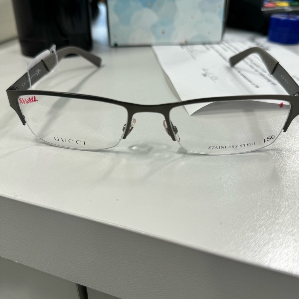 Gucci eyeglasses. Ready for perscription. Men